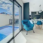 Casa Launa